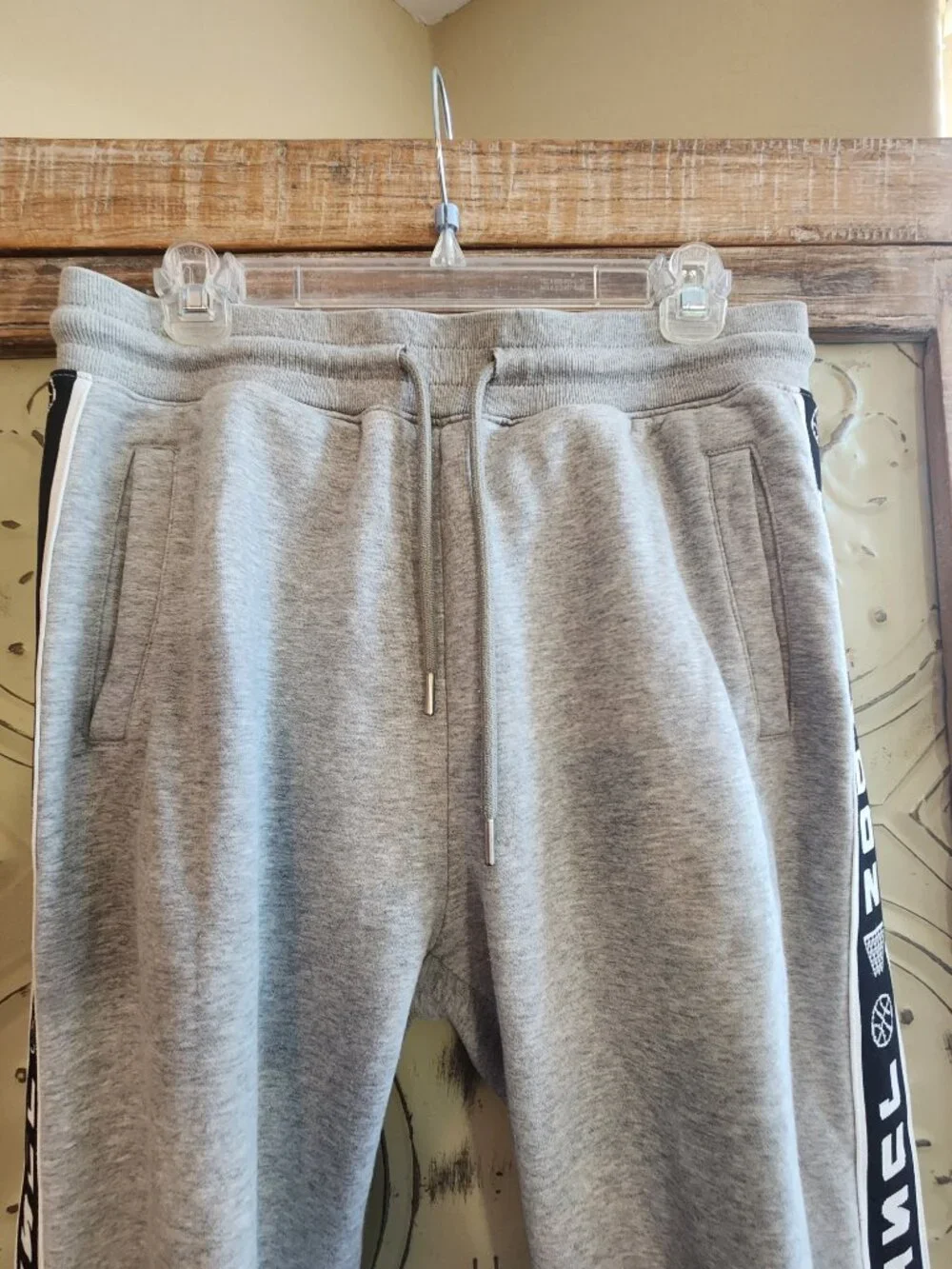 JUST DON All City Gray Side Stripe Spell-Out Sweatpants Men's Medium | 31x31